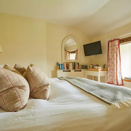 The Kingham Plough Hotel Buitenkant foto